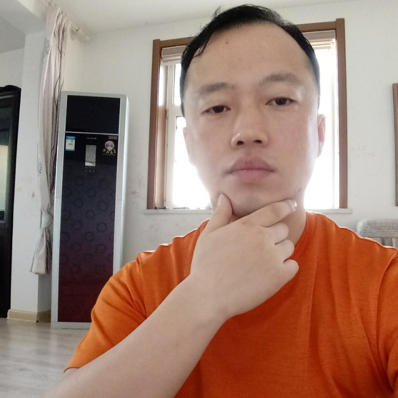 爱热闹的人的第一张照片--吉林闪婚服务中心