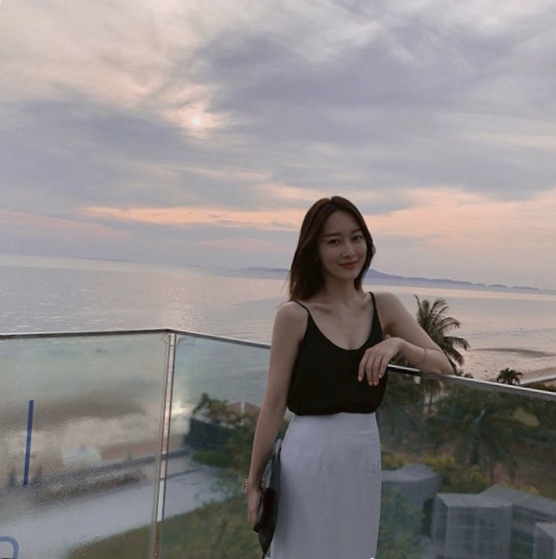 潘琳的第一张照片--吉林闪婚服务中心