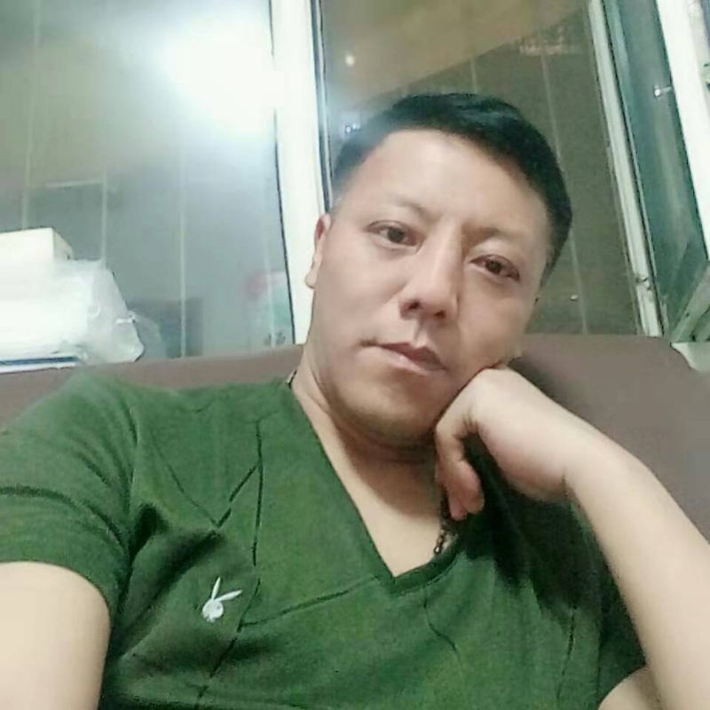 龍行天下的第一张照片--吉林闪婚服务中心