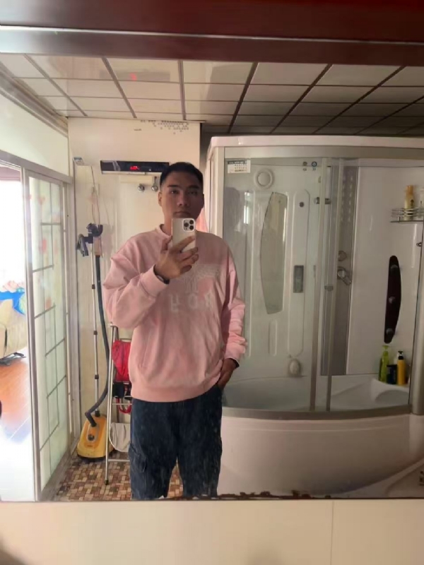 Liz的第一张照片--吉林闪婚服务中心